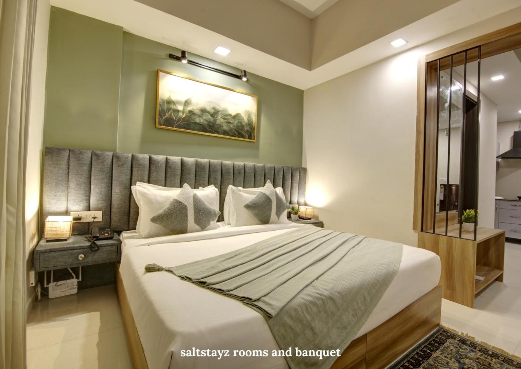 Saltstayz Premier Executive Serviced Apartment - Golf Course Extension Road Gurgaon Eksteriør bilde