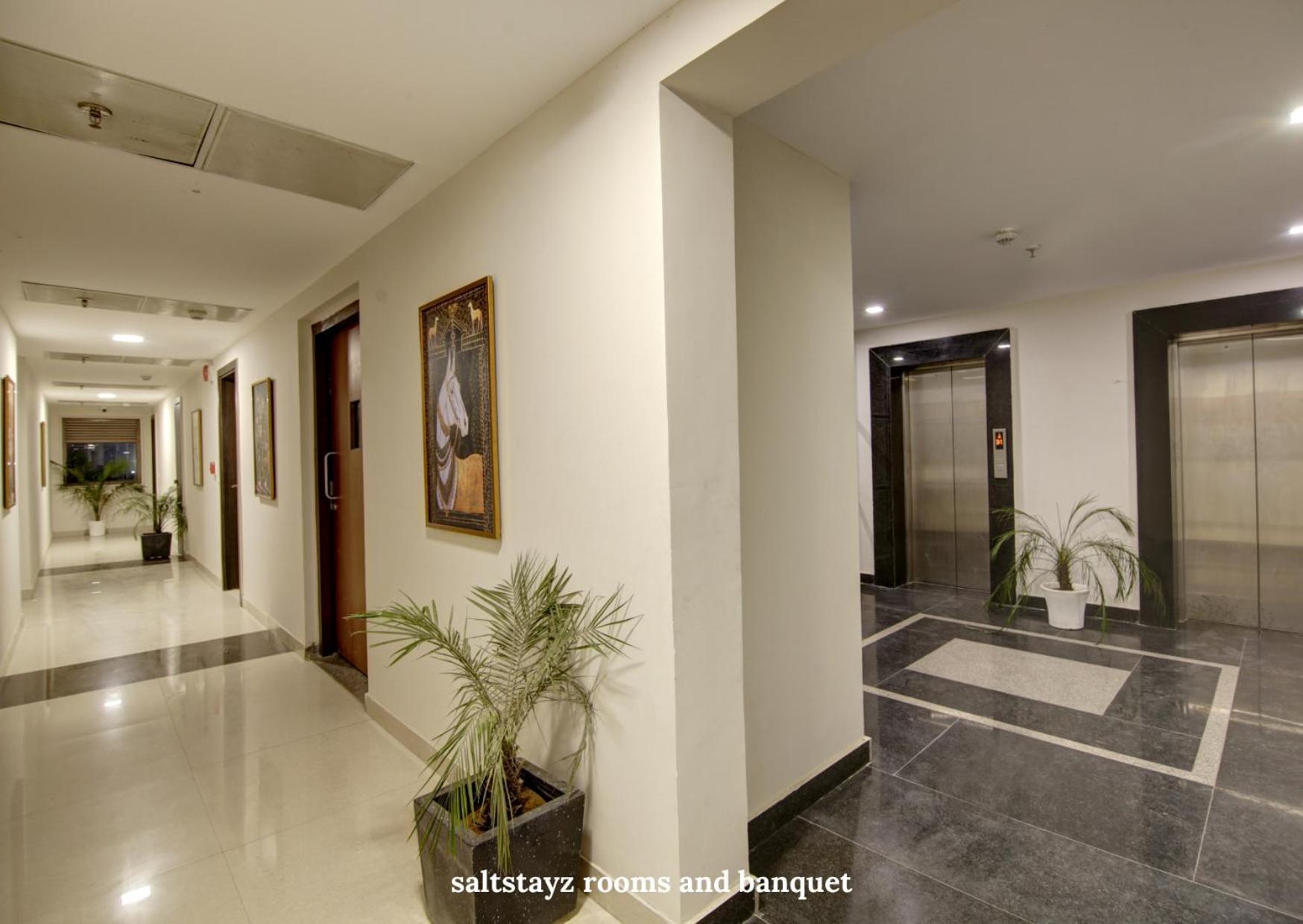 Saltstayz Premier Executive Serviced Apartment - Golf Course Extension Road Gurgaon Eksteriør bilde