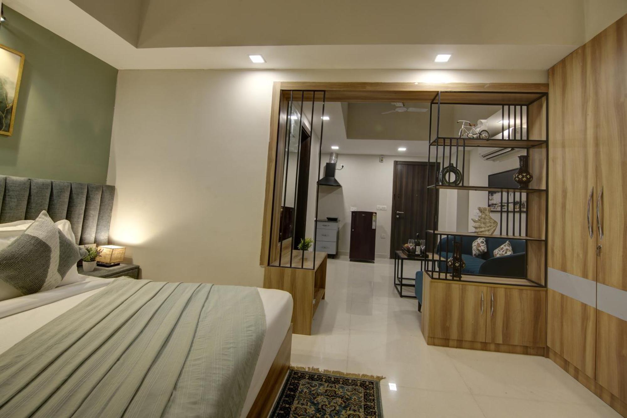 Saltstayz Premier Executive Serviced Apartment - Golf Course Extension Road Gurgaon Eksteriør bilde